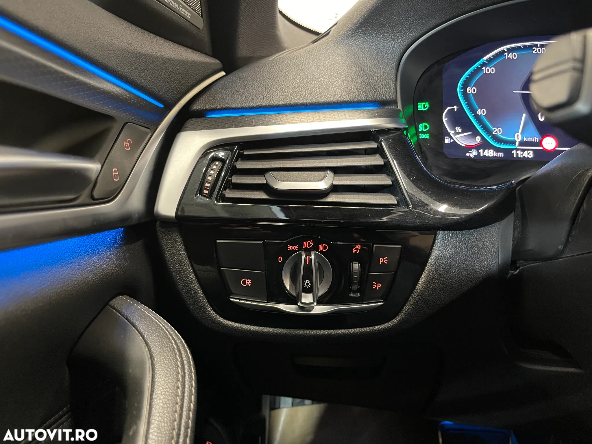 BMW Seria 5 545e xDrive AT PHEV - 35