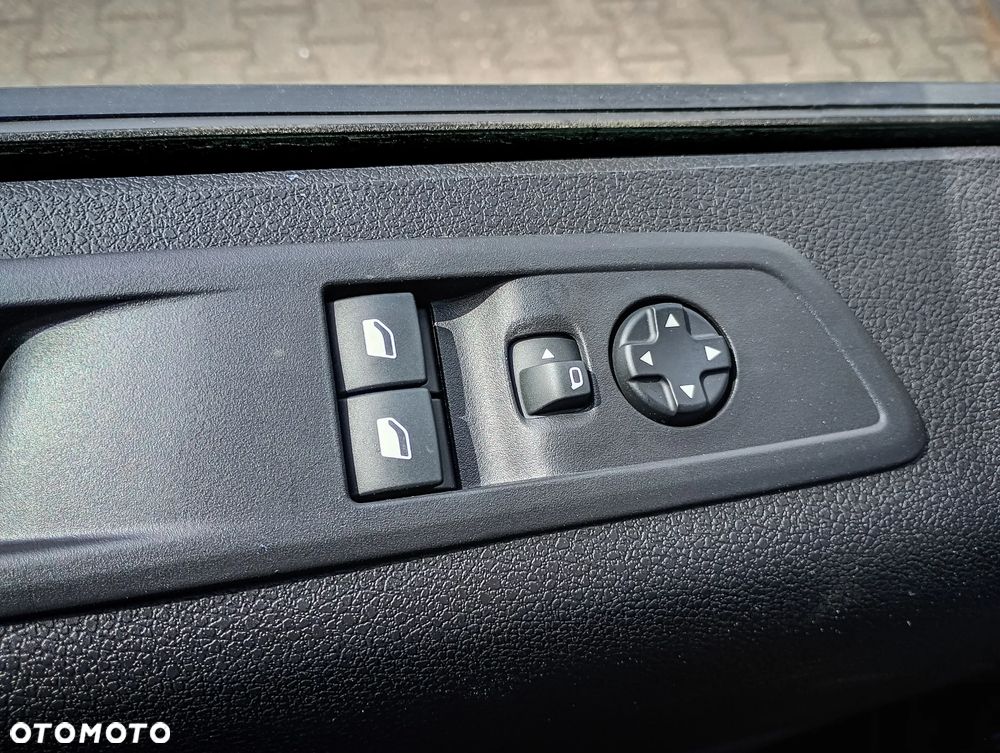 Citroën Jumpy 6 osób brygadowy - 25