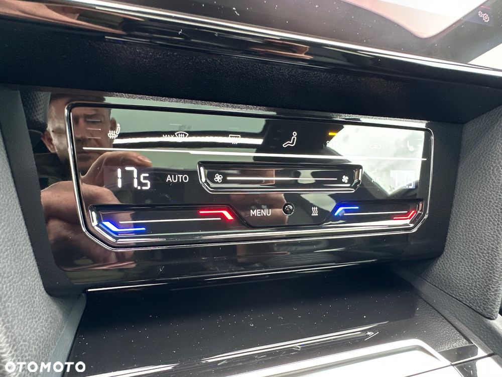 Volkswagen Arteon 2.0 TDI SCR 4Motion DSG R-Line - 29