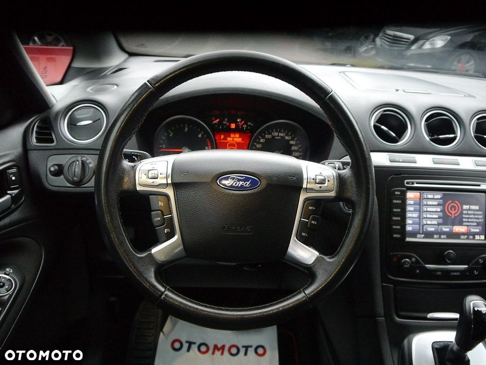 Ford S-Max 2.0 TDCi Trend - 17