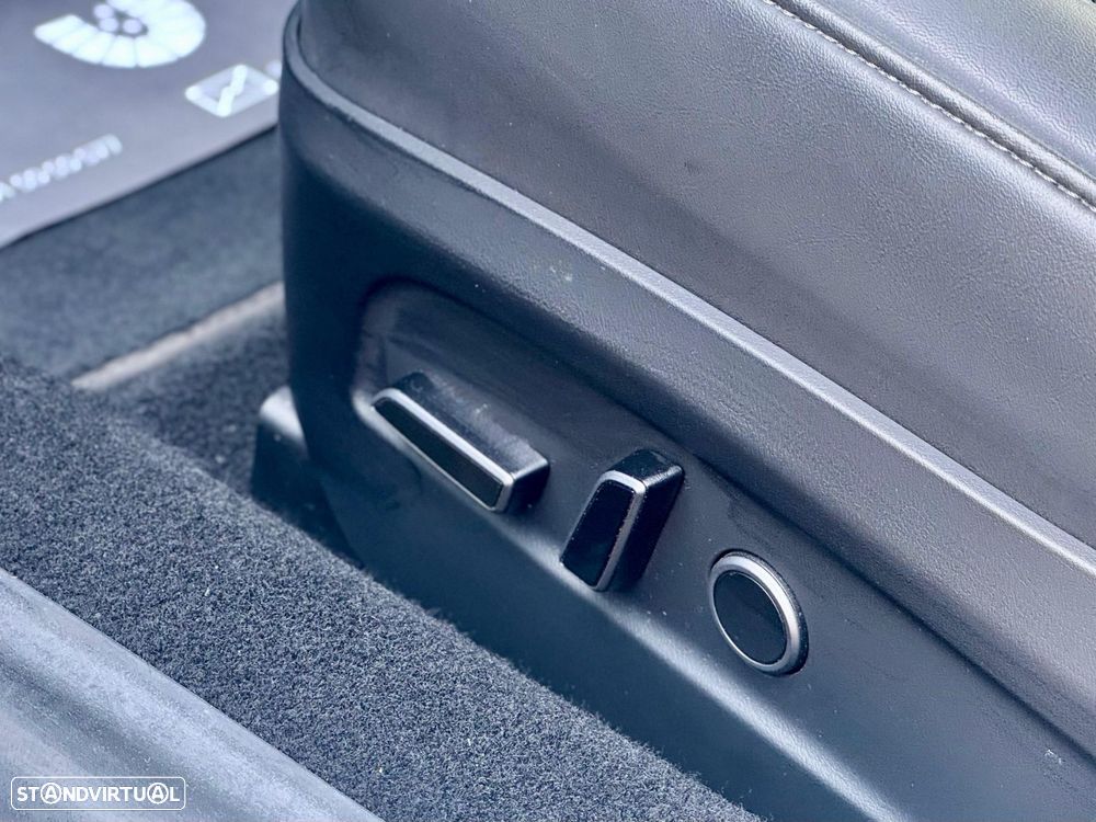 Tesla Model 3 Tração Traseira Premium - 37