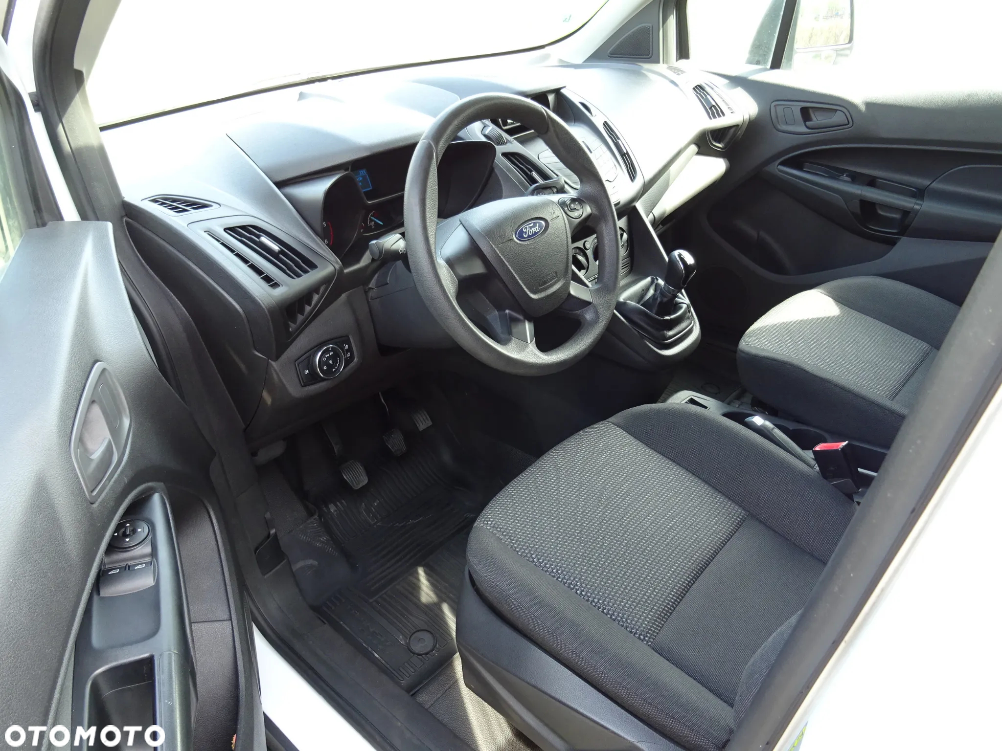 Ford TRANSIT CONNECT - 7