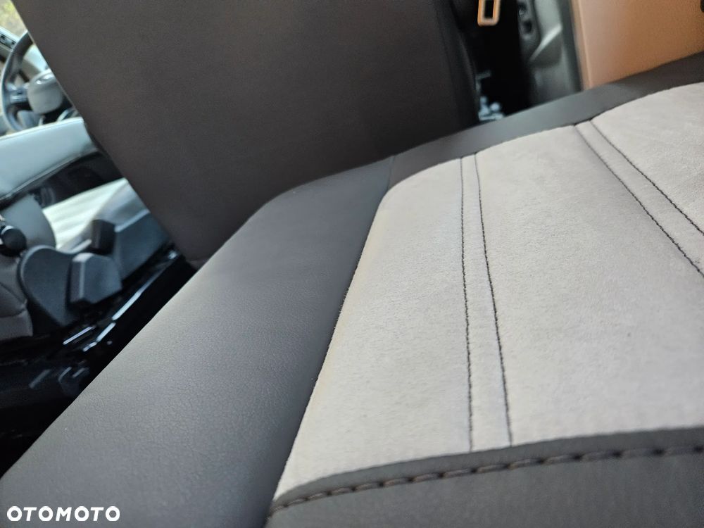 Sunlight T680 Adventure - 32