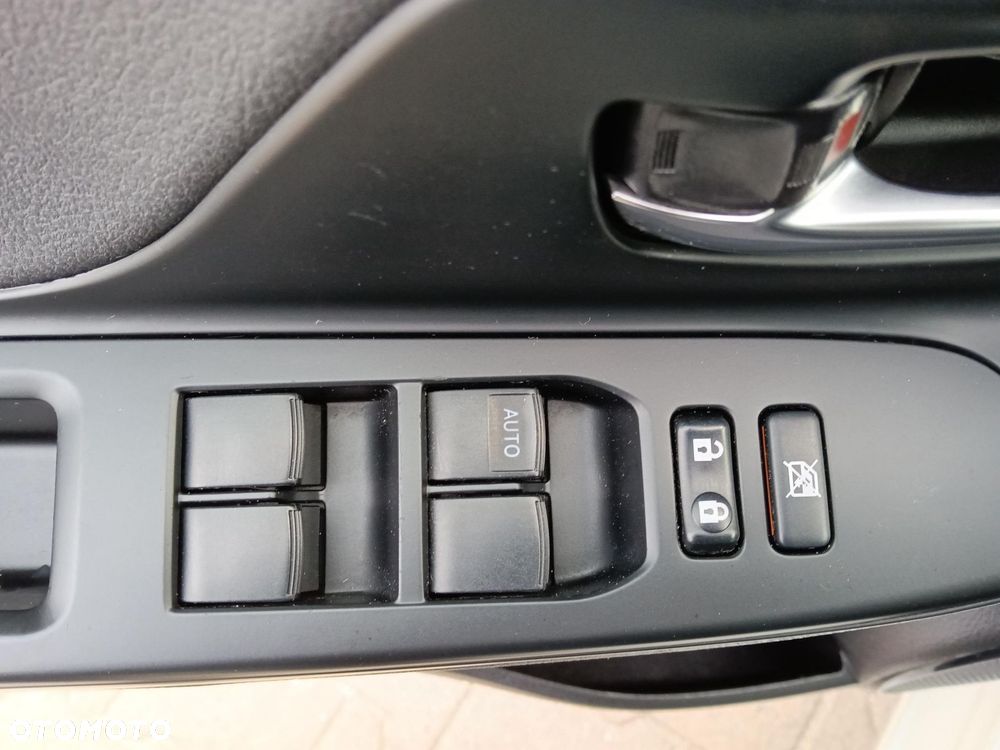 Toyota Yaris - 15
