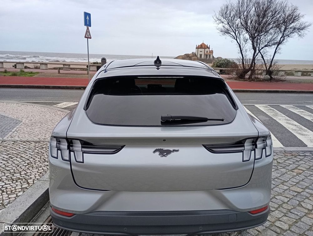 Ford Mustang Mach-E 75.7 kWh Premium AWD - 16
