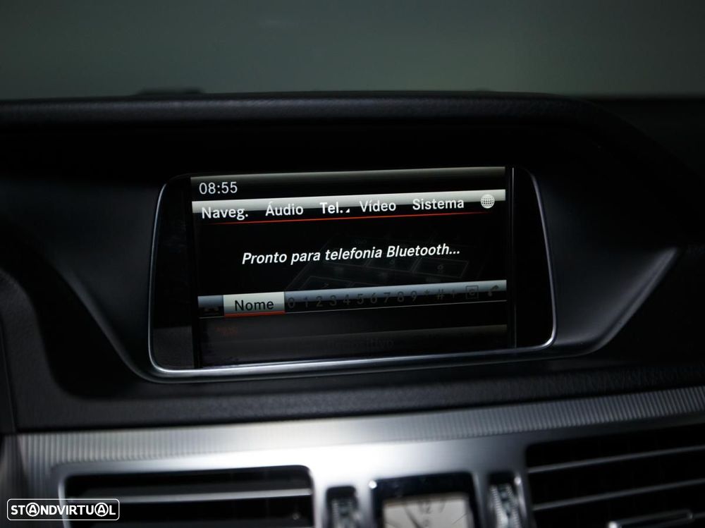 Mercedes-Benz E 300 Bluetec Hybrid Avantgarde - 18