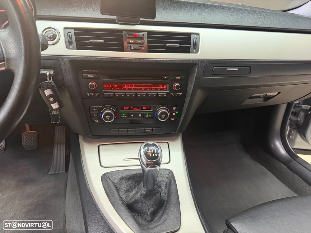 BMW 320 d Coupe - 21