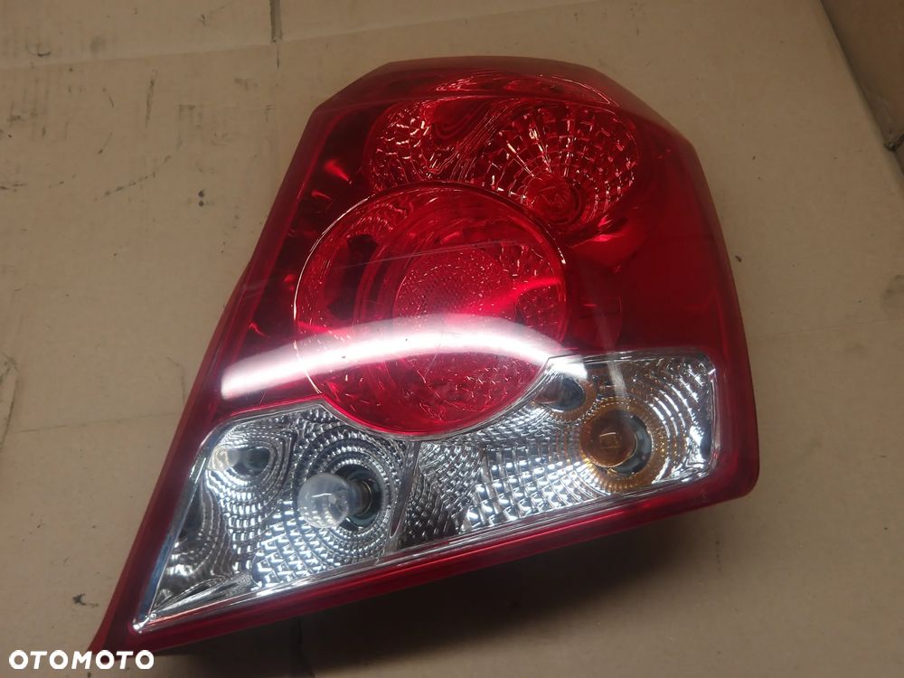 DAEWOO KALOS 1.4B LAMPA PRAWA LEWA TYŁ TYLNA - 9