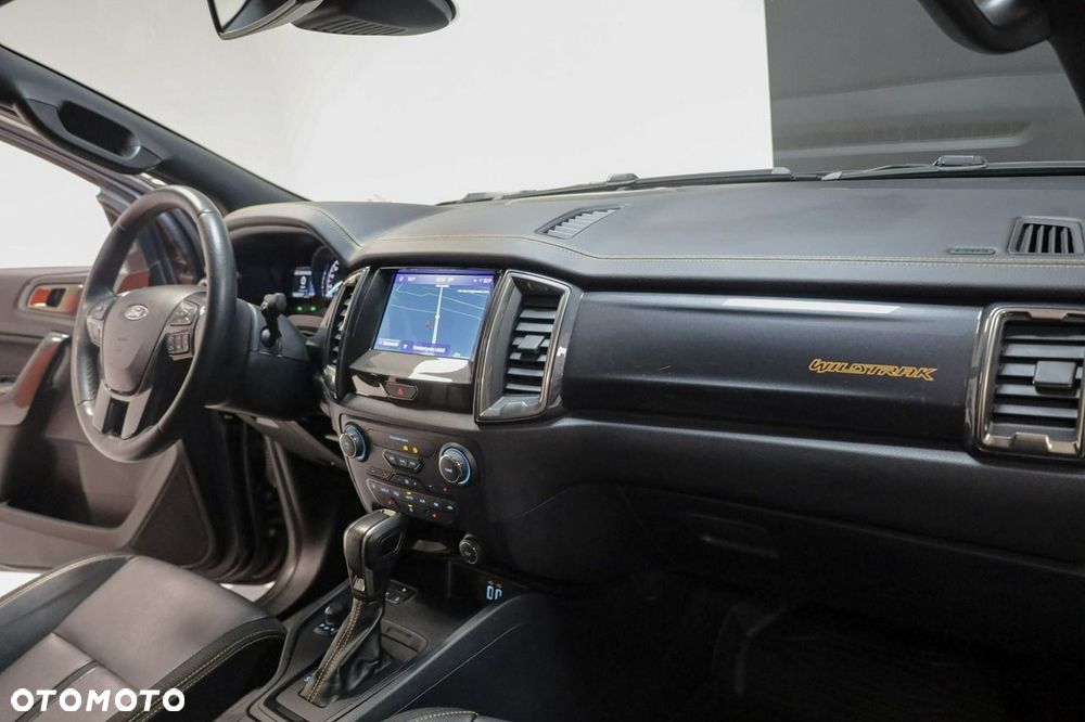 Ford Ranger - 25