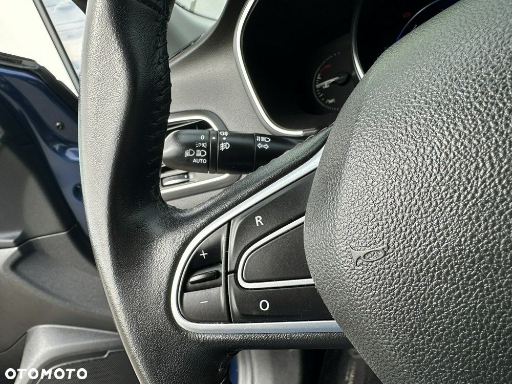 Renault Megane 1.3 TCe FAP Limited - 23