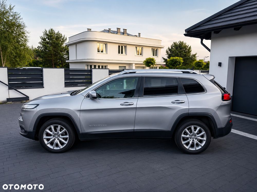 Jeep Cherokee 2.0 MJD Active Drive II Limited - 4