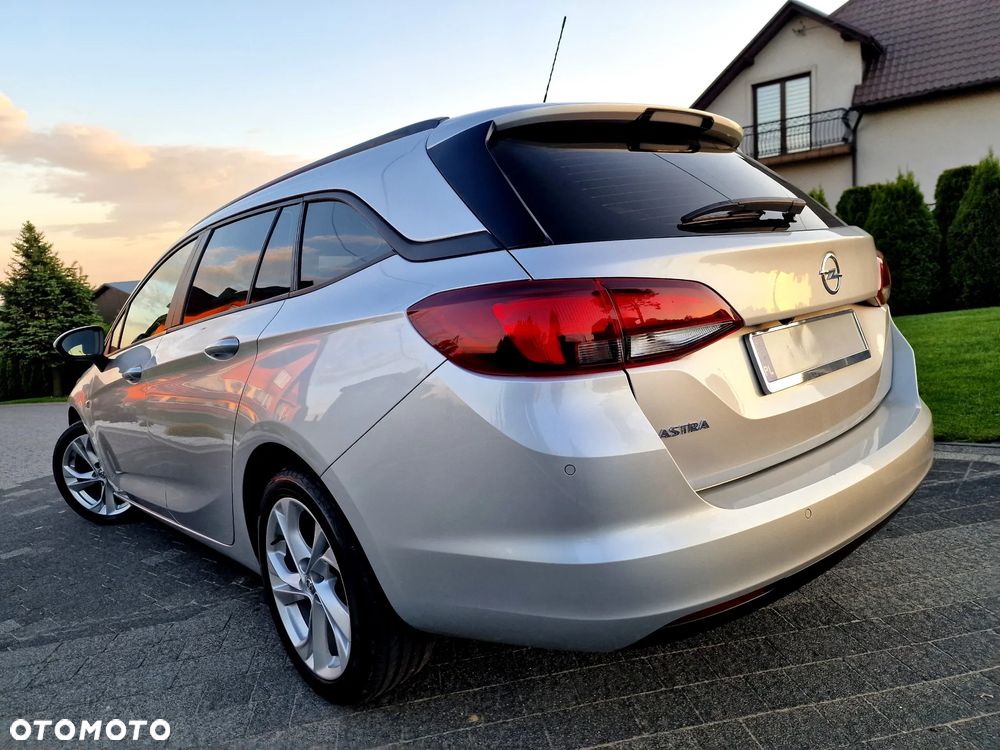 Opel Astra 1.6 CDTI Elite - 3