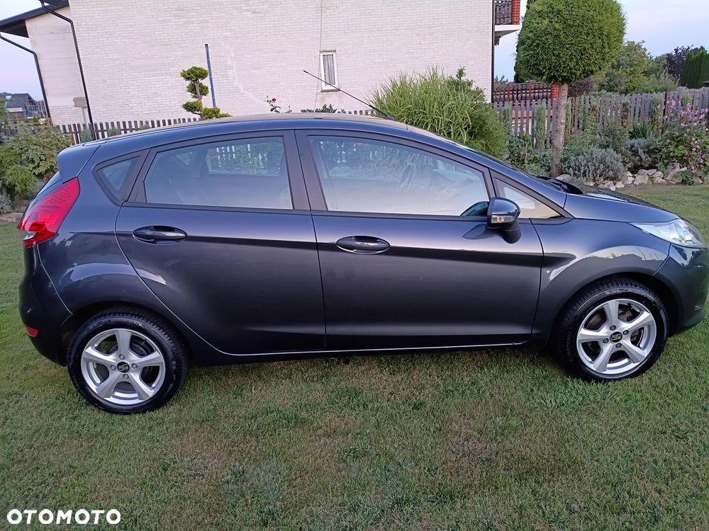 Ford Fiesta 1.25 Viva - 2