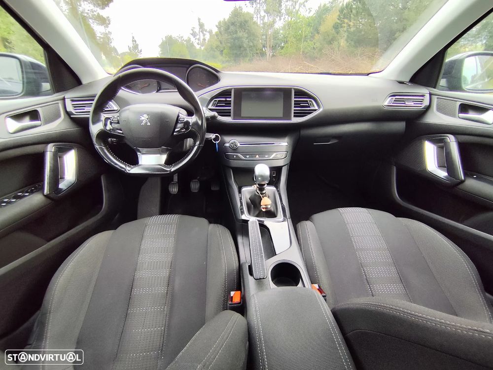 Peugeot 308 SW BlueHDi 120 Stop & Start Style - 9