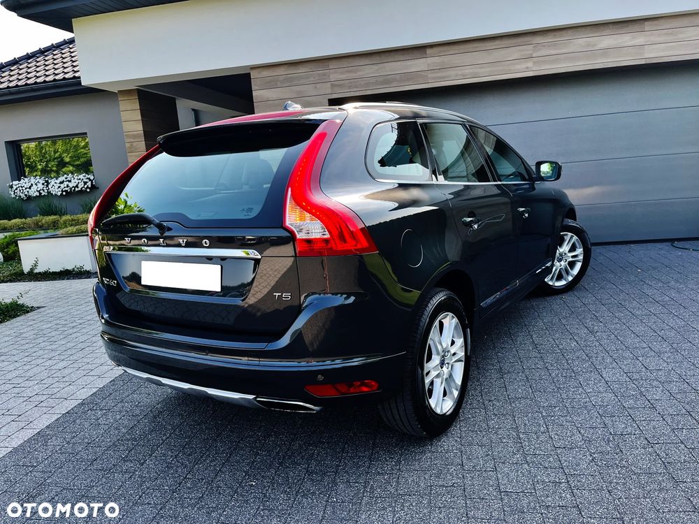 Volvo XC 60 T5 Geartronic Summum - 5