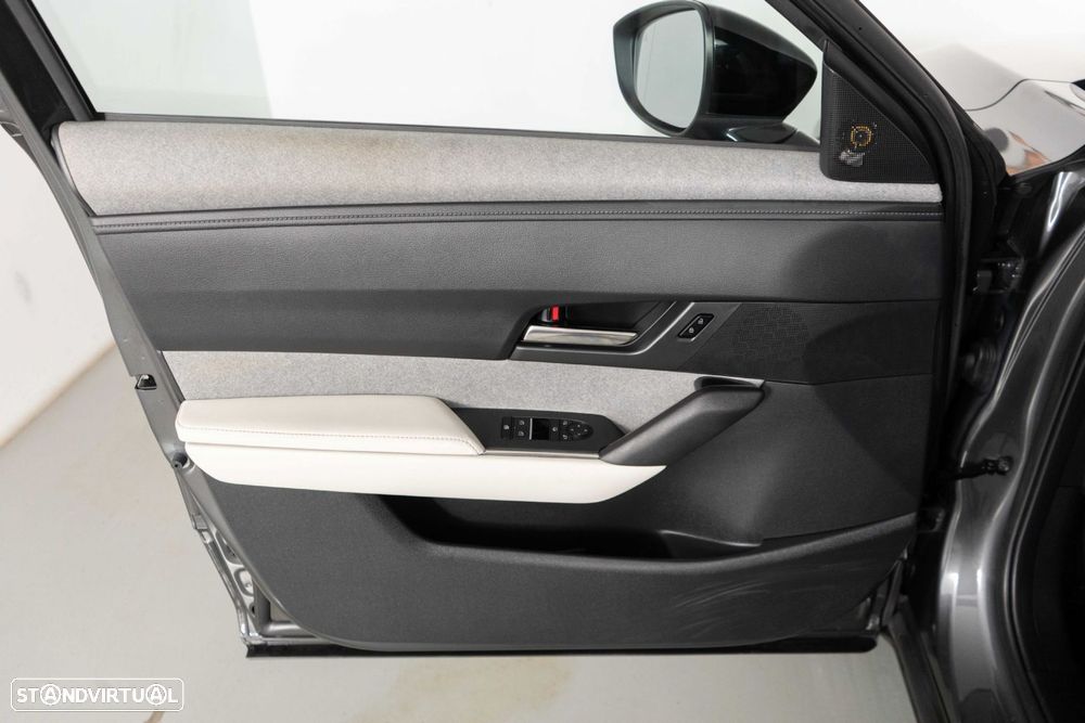 Mazda MX-30 e-SKYACTIV Excellence - 21