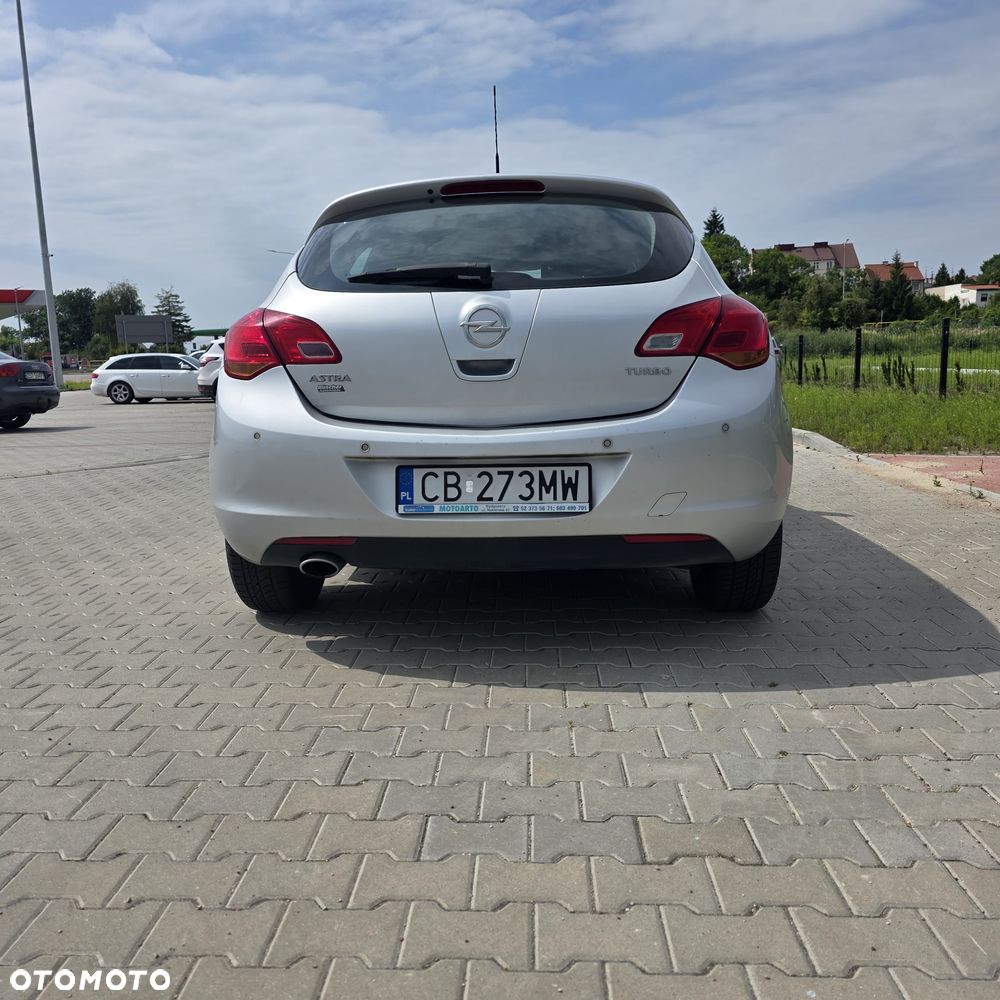 Opel Astra 1.4 T Cosmo - 7