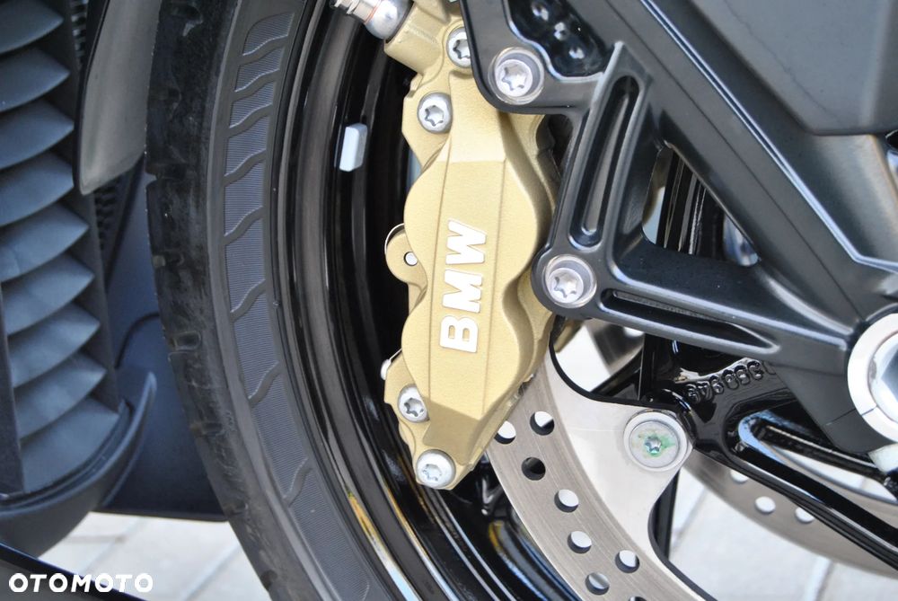 BMW K - 23