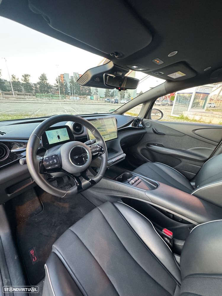 BYD Dolphin 60.4 kWh Comfort - 5