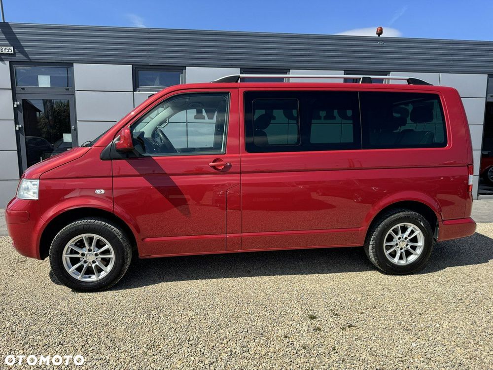 Volkswagen Multivan - 10