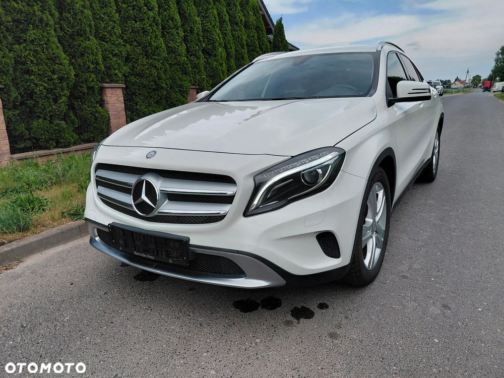 Mercedes-Benz GLA 180 (CDI) d - 25