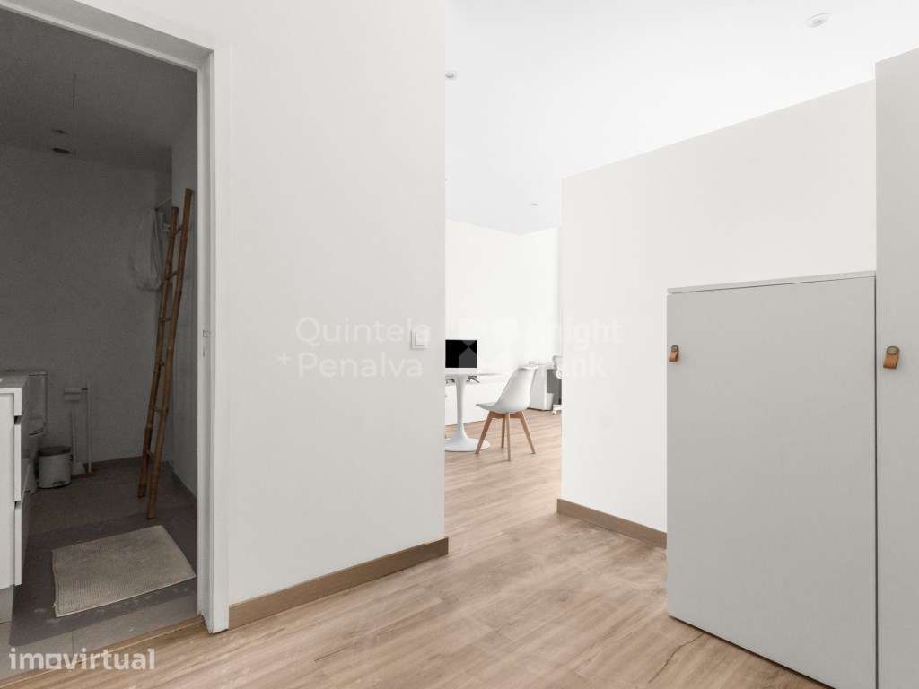 Apartamento T0 reabilitado no centro de Matosinhos - Grande imagem: 4/25