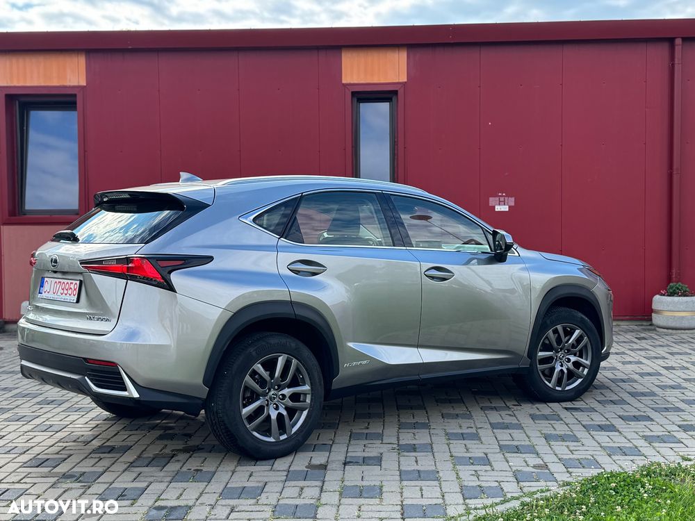 Lexus Seria NX 300h AWD Business Plus - 13