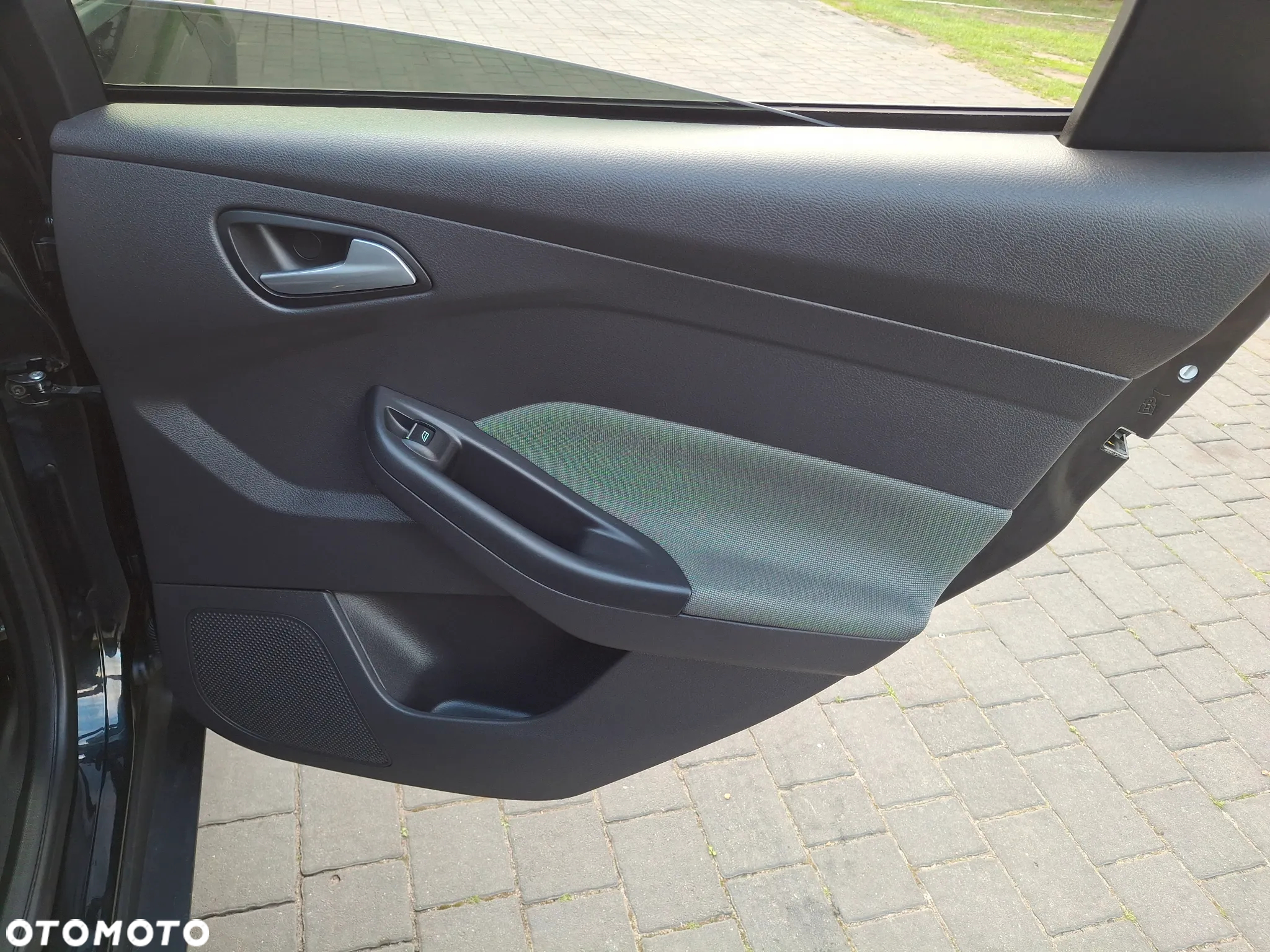 Ford Focus 1.6 Ambiente - 20