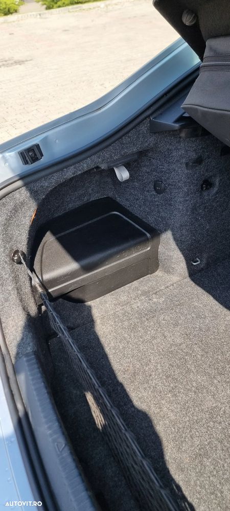 Skoda Octavia 2.0 TDI DSG 4X4 RS - 14