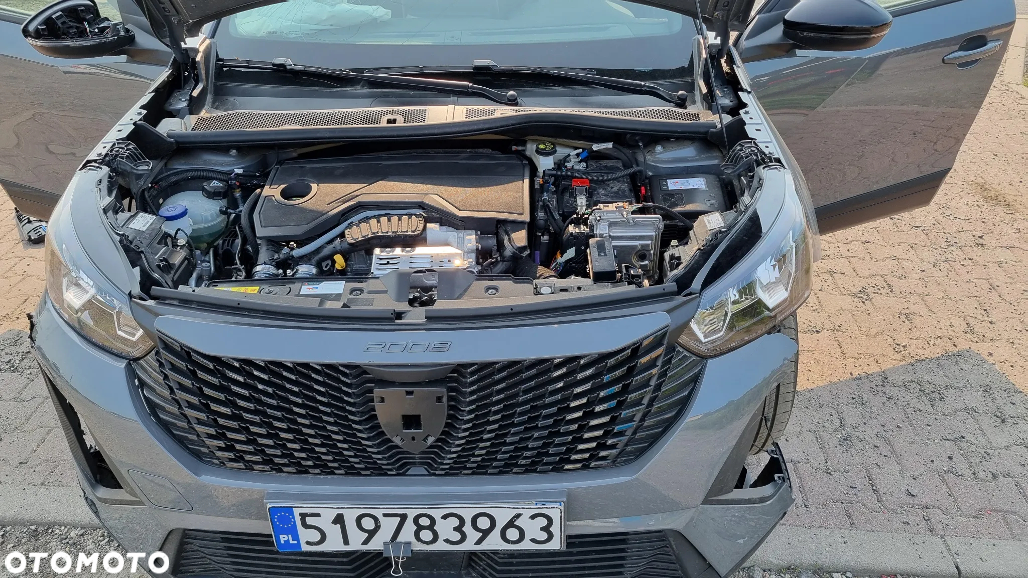 Peugeot 2008 PureTech mHEV Style e-DCS6 - 31