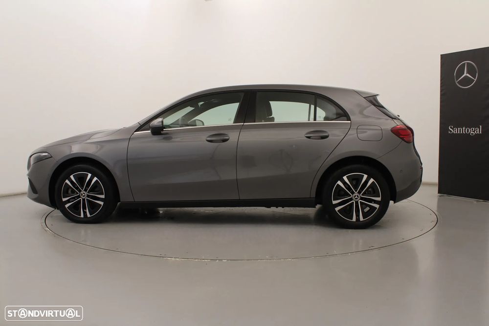 Mercedes-Benz A 250 e - 12