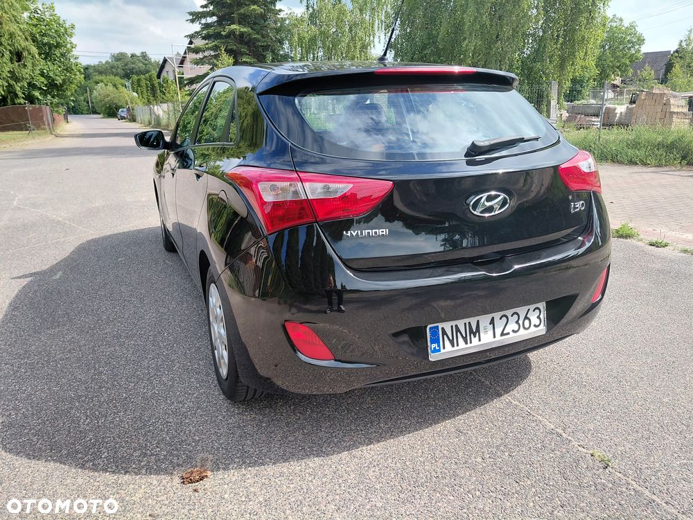 Hyundai i30 1.4 Comfort - 11