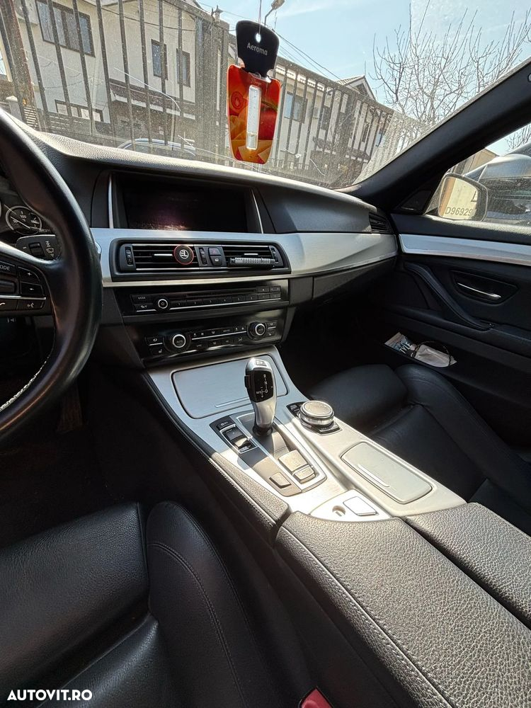 BMW Seria 5 518d AT - 18