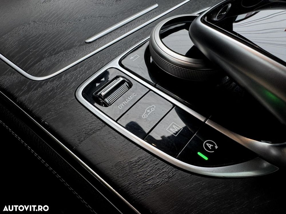 Mercedes-Benz GLC - 14