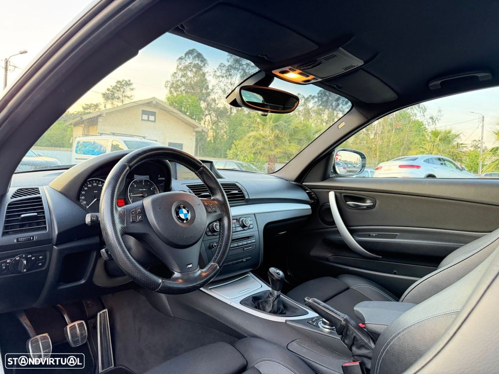 BMW 118 d Pack M - 8