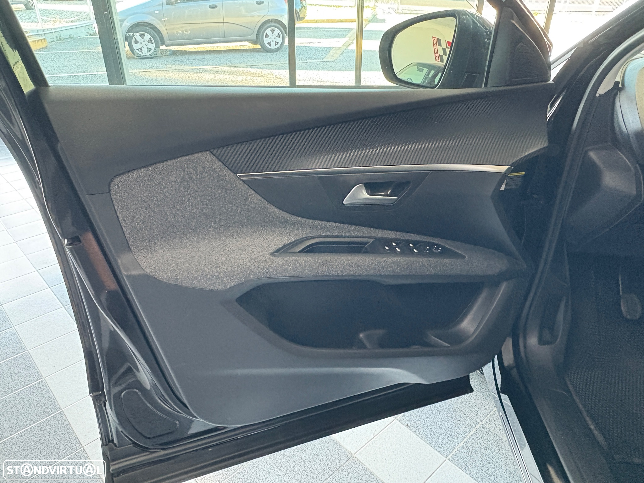 Peugeot 5008 1.6 HDi Allure J17 - 7