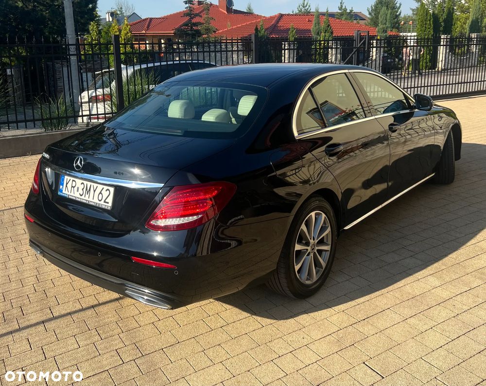 Mercedes-Benz Klasa E 200 d Business Edition 9G-TRONIC - 6