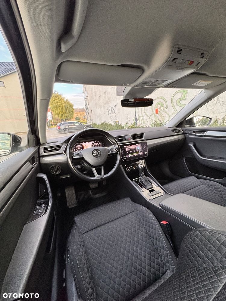 Skoda Superb 2.0 TDI L&K DSG - 16