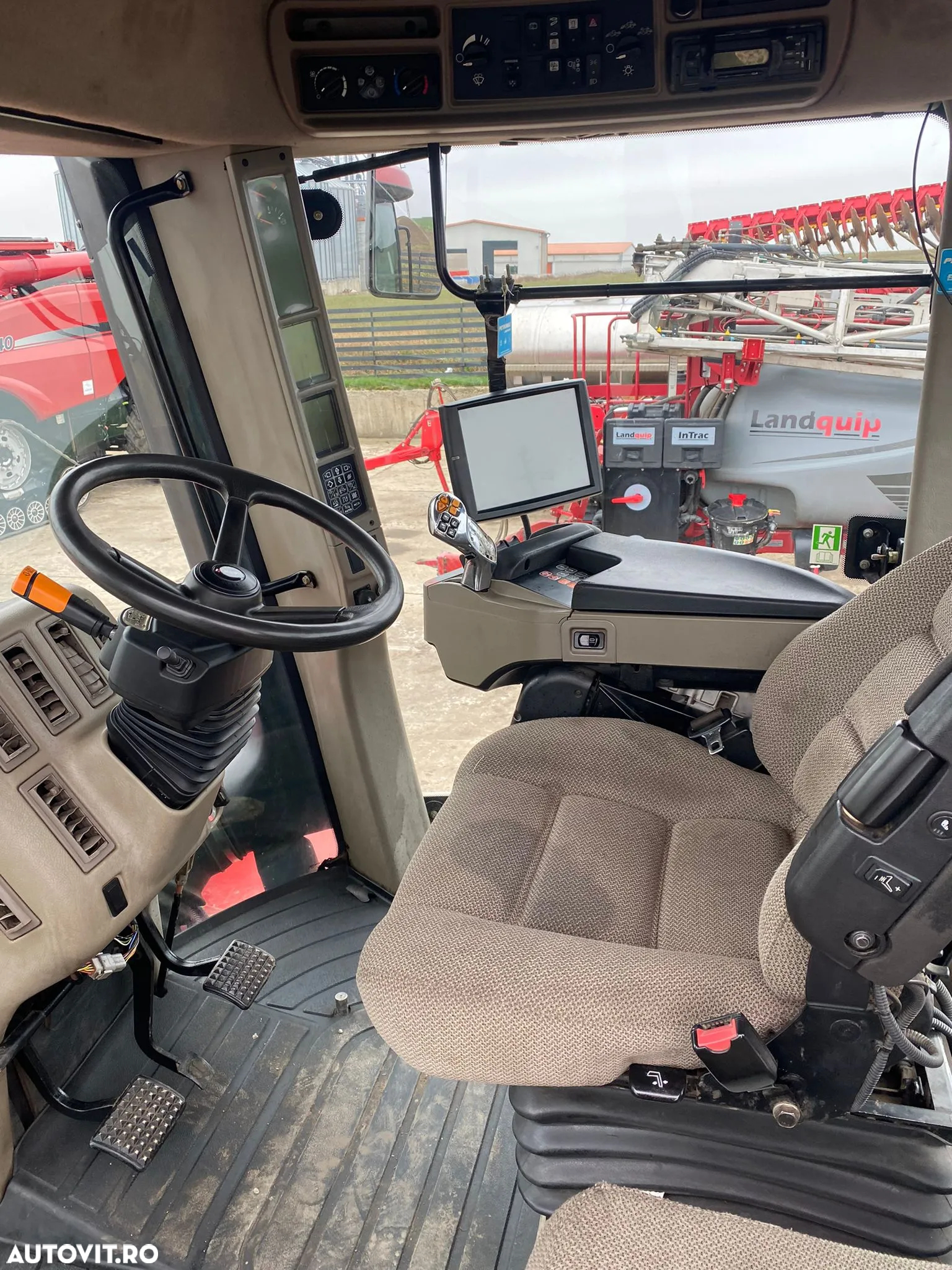 Case IH Quadtrac 600 motor nou - 8