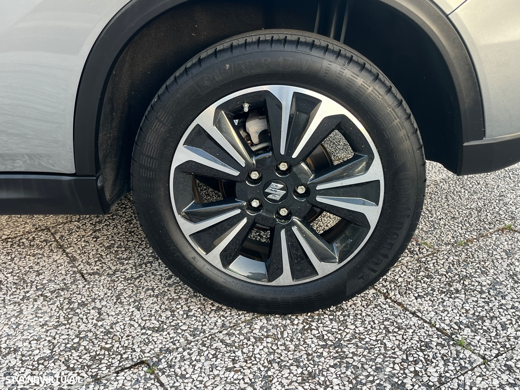 Suzuki Vitara 1.5L AGS GLX Strong Hybrid - 35