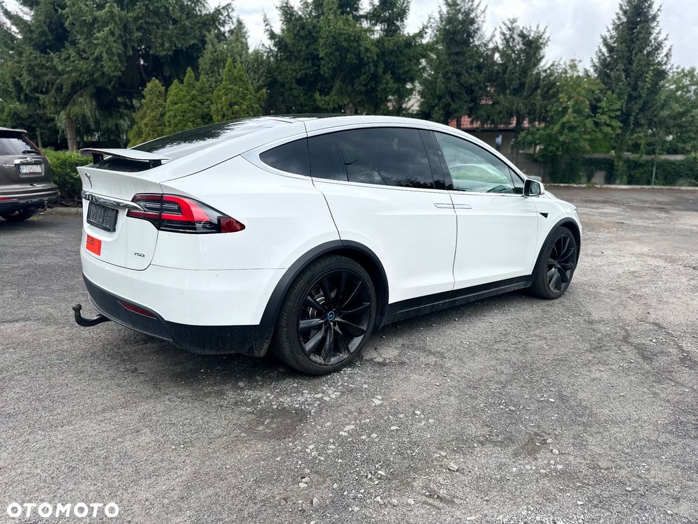 Tesla Model X Long Range Plus - 4