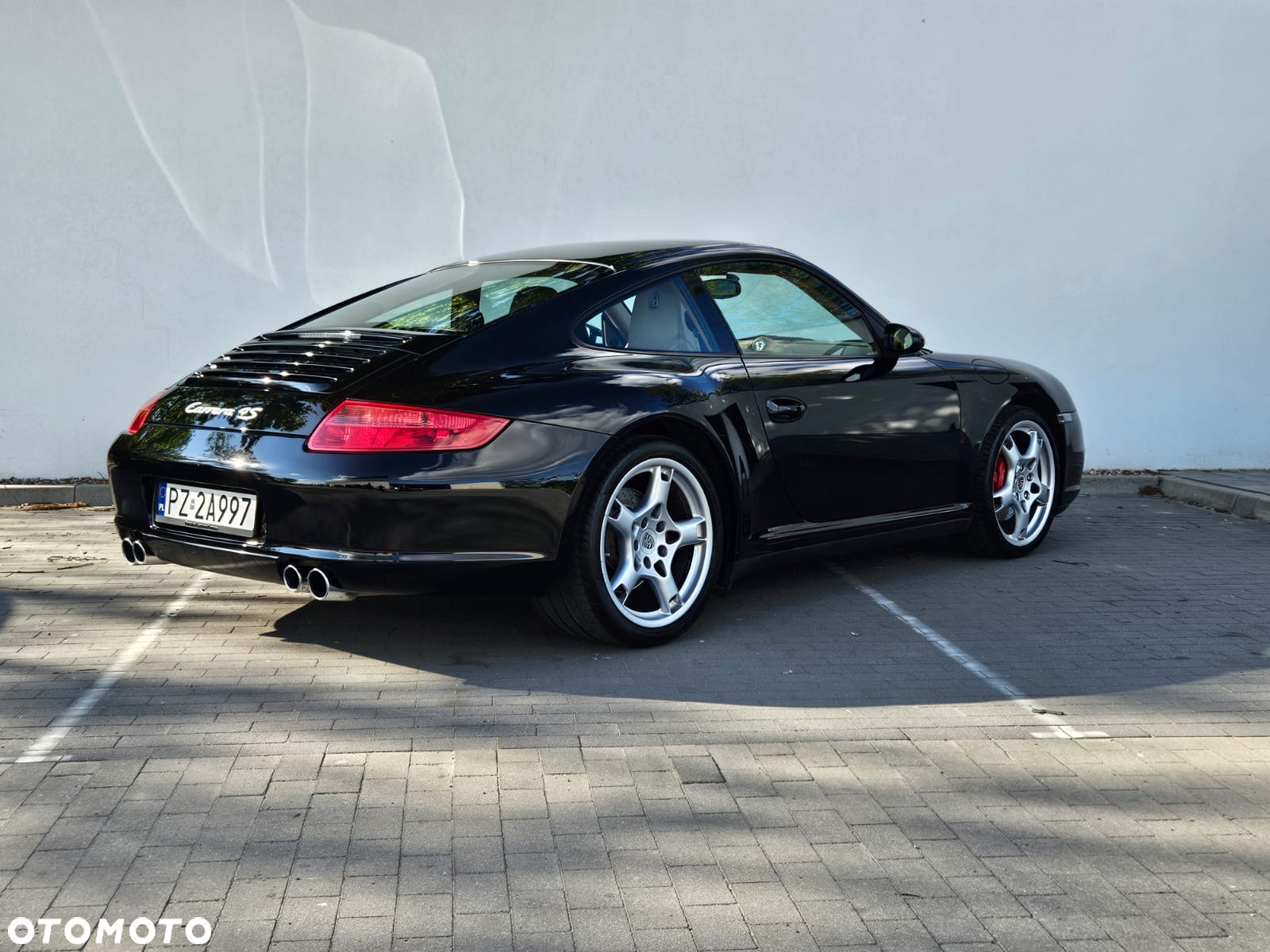 Porsche 911 Carrera 4S - 29