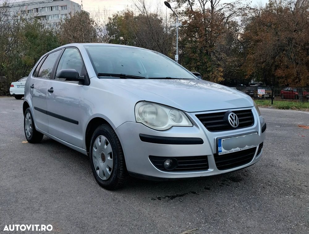 Volkswagen Polo - 1