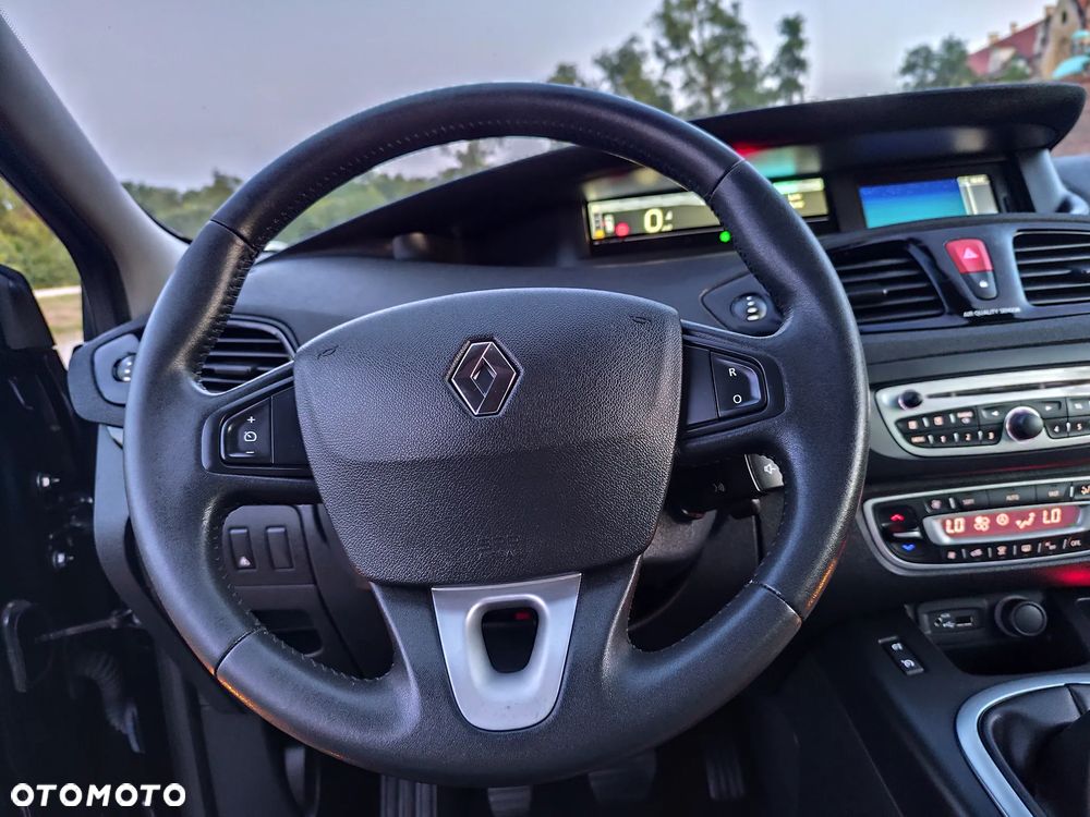 Renault Scenic 1.6 16V 110 Paris - 24