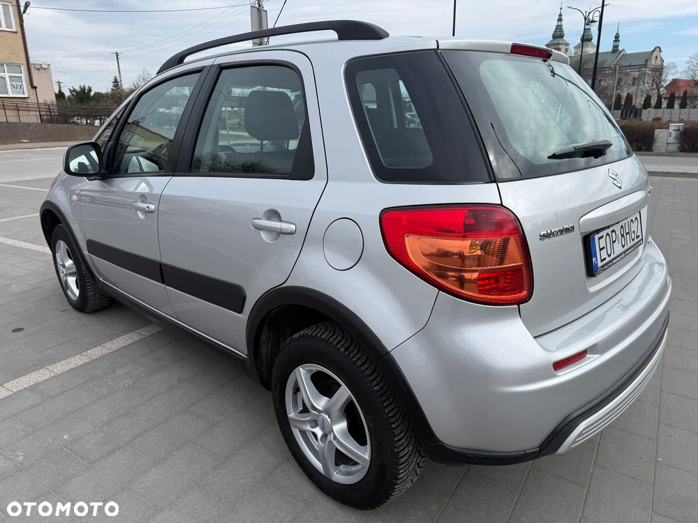 Suzuki SX4 1.6 VVT 4x4 Club - 4