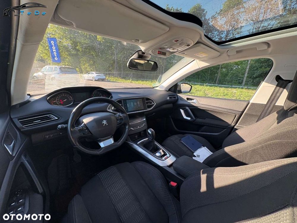 Peugeot 308 110 e-THP Stop & Start Allure - 25