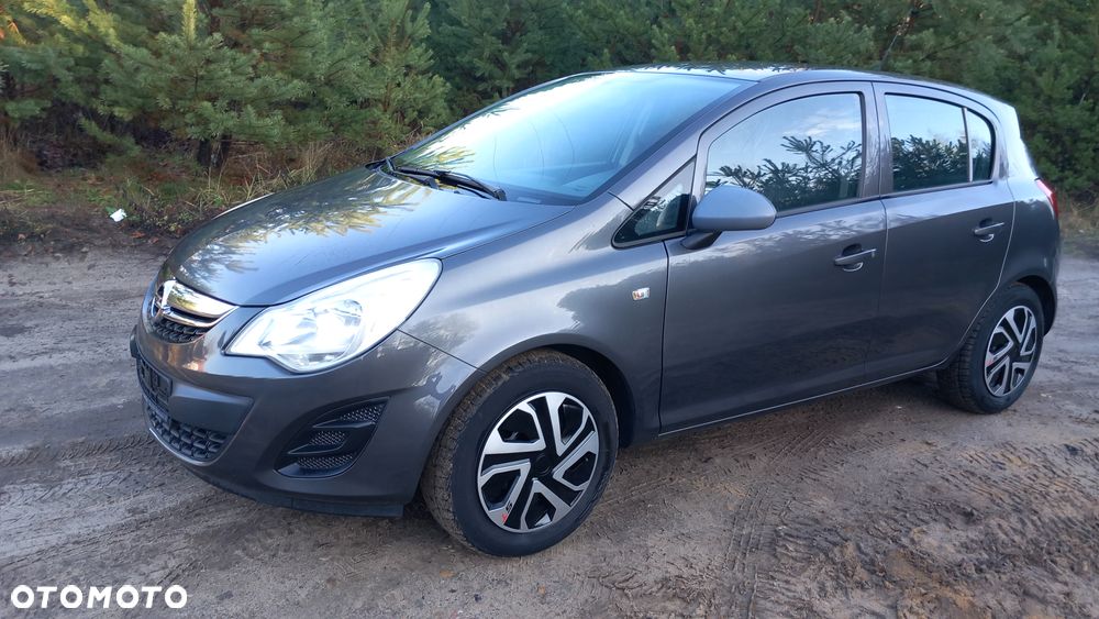 Opel Corsa 1.2 16V Edition - 1