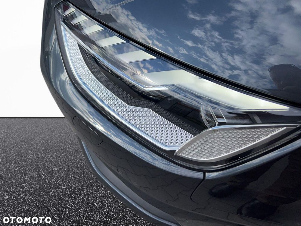 Audi A4 Limousine - 10