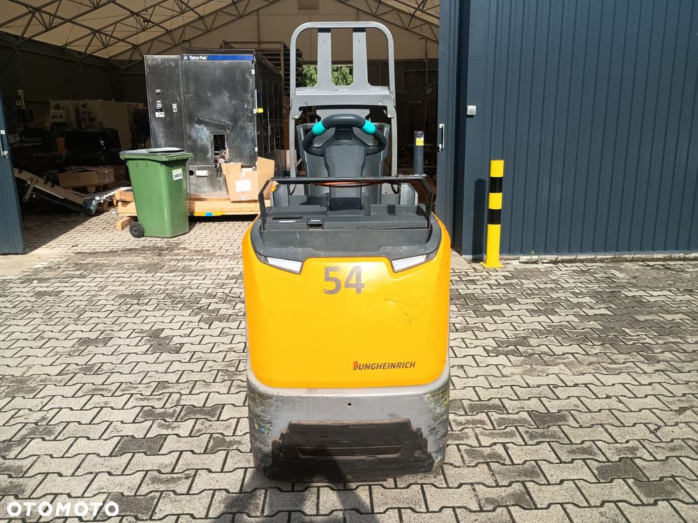 Jungheinrich ECE 230 - 3