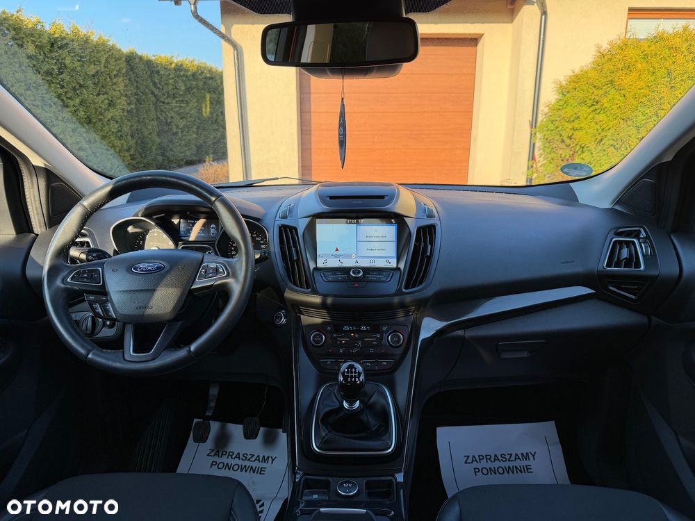 Ford Kuga 1.5 EcoBoost 2x4 Titanium - 21